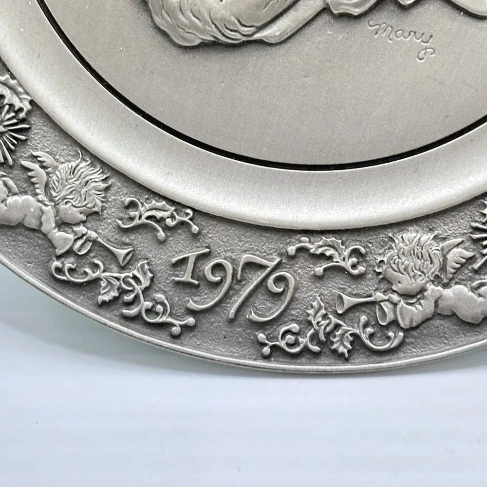 Hallmark  1979 Little Gallery Fine Pewter Christmas Plate Star Angel w Box
